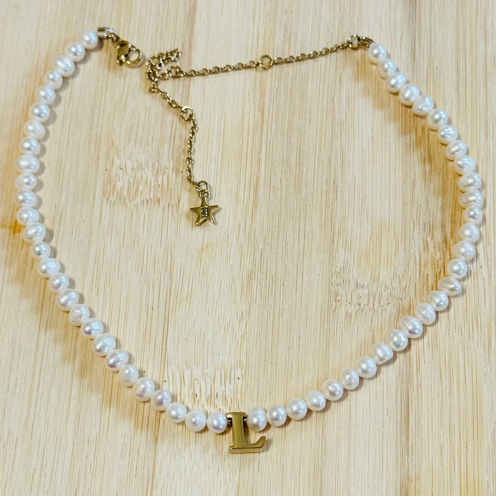 Dalmata Initial letter 